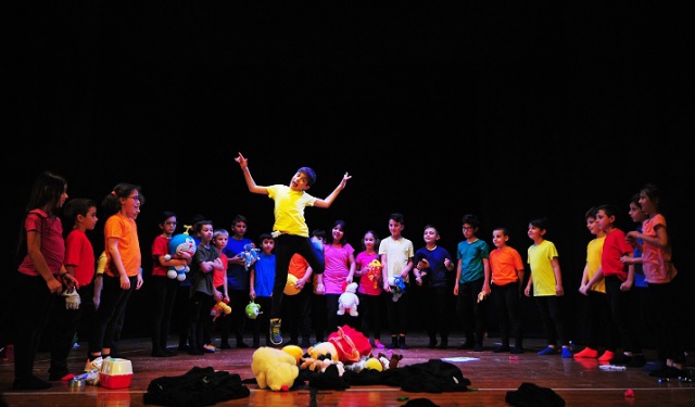 Cooperativa Le Nuvole. Maggio all’Infanzia: ‘Il teatro fatto dalla scuola’